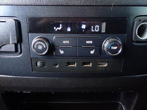 Used 2018 GMC Yukon Denali w/ Open Road Package image 11