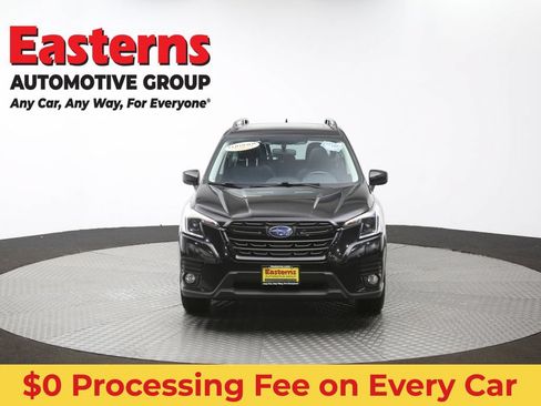 Used 2023 Subaru Forester Premium AWD/4WD image 57