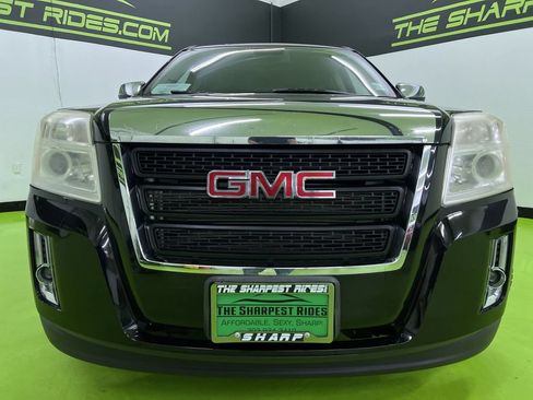 Used 2013 GMC Terrain SLT w/ Chrome and Technology Package FWD image 3