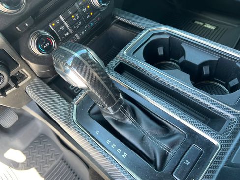 Used 2018 Ford F150 Raptor w/ Equipment Group 802A Luxury AWD/4WD image 23