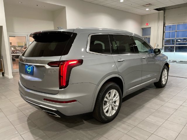 Certified 2024 Cadillac XT6 Luxury AWD/4WD image 5