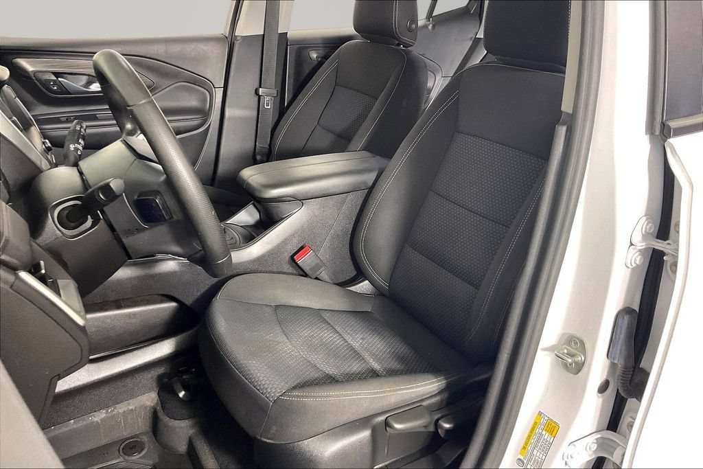 Certified 2023 GMC Terrain SLE FWD image 19