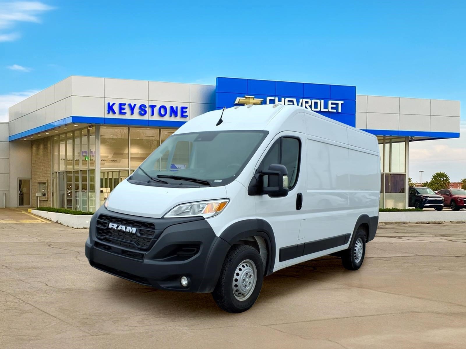 Used 2025 RAM ProMaster 2500 w/ Convenience Group FWD image 3