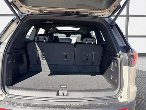 New 2026 GMC Acadia AT4 image 40