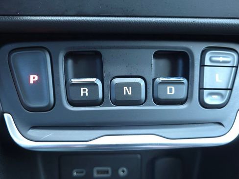 Used 2018 GMC Terrain SLE AWD/4WD image 34