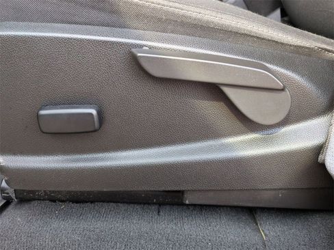 Used 2022 GMC Canyon Elevation w/ Trailering Package image 13