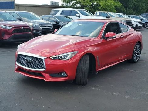 Used 2022 INFINITI Q60 3.0t Luxe w/ Essential Package AWD/4WD image 2