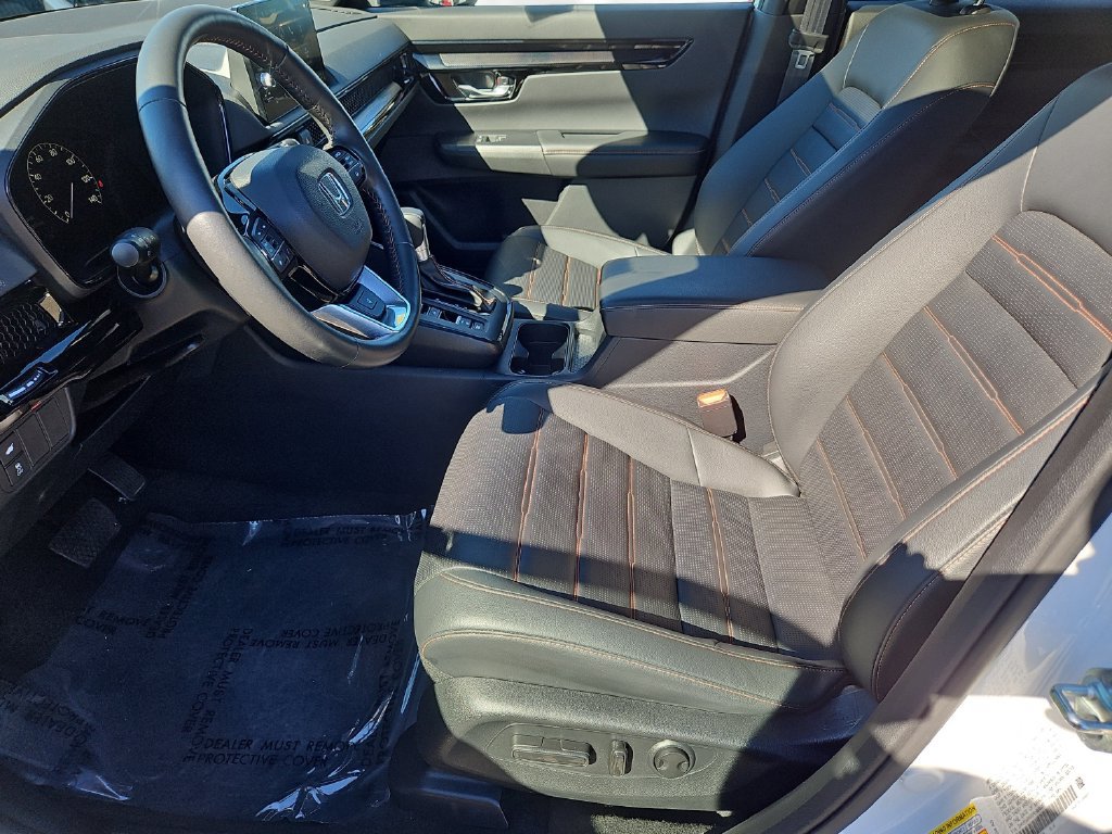 Used 2024 Honda CR-V Sport Touring image 32