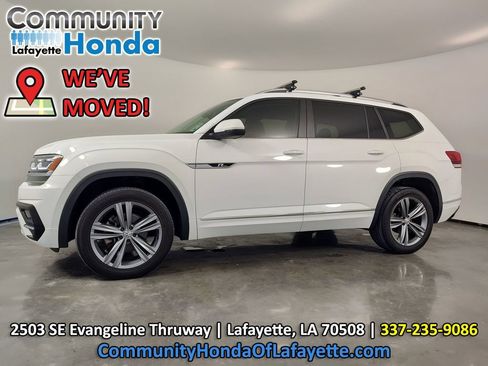 Used 2019 Volkswagen Atlas SE w/ Panoramic Sunroof Package FWD image 4