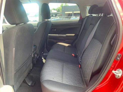 Used 2021 Mitsubishi Outlander Sport LE FWD image 16