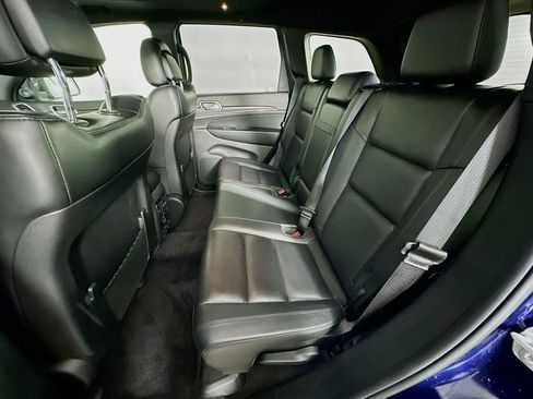 Used 2018 Jeep Grand Cherokee Limited AWD/4WD image 32