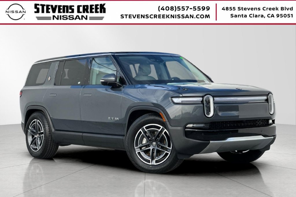 Used 2025 Rivian R1S Adventure Dual AWD/4WD image 1