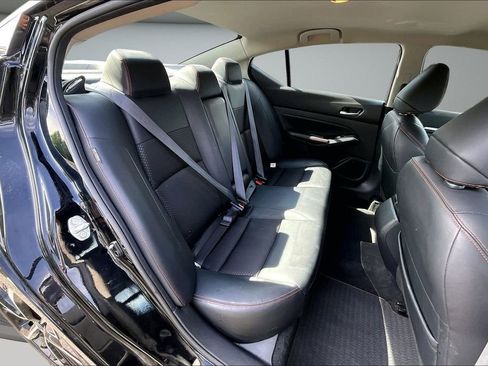 Used 2024 Nissan Altima 2.5 SR FWD image 25