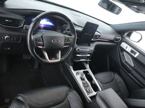 Used 2020 Ford Explorer ST w/ ST Street Pack AWD/4WD image 17