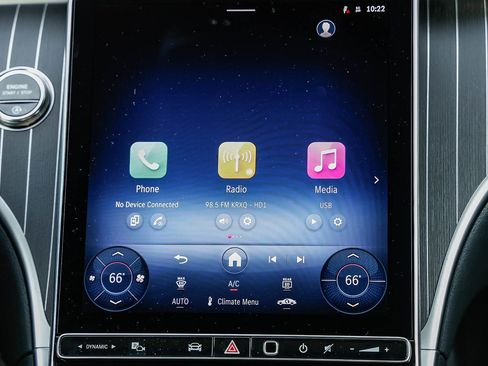 New 2026 Mercedes-Benz C 300 Sedan image 12
