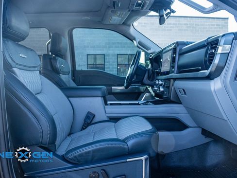 Used 2023 Ford F350 Limited w/ FX4 Off-Road Package AWD/4WD image 38