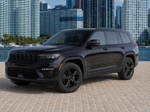 Used 2024 Jeep Grand Cherokee Limited w/ Black Appearance Package RWD image 1