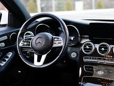 Certified 2019 Mercedes-Benz C 300 4MATIC Sedan image 19