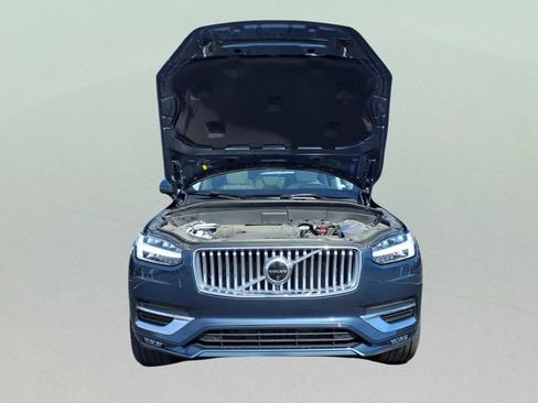 Used 2024 Volvo XC90 B6 Plus w/ Protection Package Premier AWD/4WD image 25