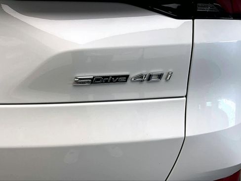 Used 2024 BMW X5 sDrive40i w/ Parking Assistance Package image 11