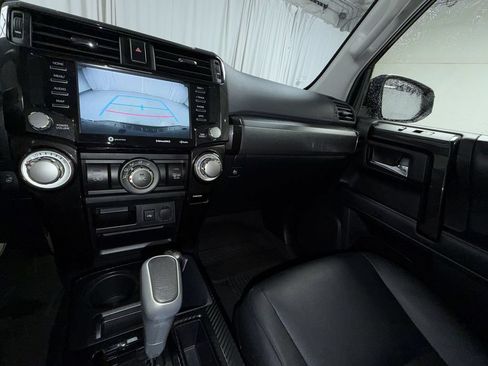 Certified 2023 Toyota 4Runner TRD Off-Road Premium w/ Moonroof Package AWD/4WD image 16