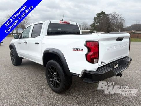 Used 2023 Chevrolet Colorado Trail Boss w/ LPO, Dark Essentials Package image 4