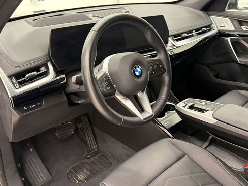 Certified 2025 BMW X1 xDrive28i w/ Premium Package AWD/4WD image 4