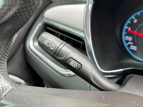 Used 2020 Chevrolet Equinox LS w/ LS Convenience Package FWD image 24