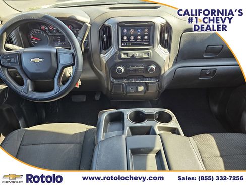 Used 2020 Chevrolet Silverado 1500 Custom w/ Custom Value Package RWD image 18