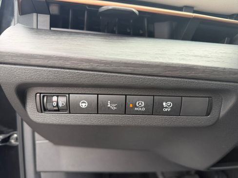 Used 2024 Nissan Ariya ENGAGE image 26