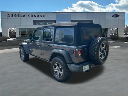 Used 2019 Jeep Wrangler Unlimited Sport S AWD/4WD image 5