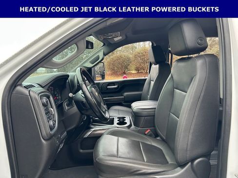 Used 2023 Chevrolet Silverado 2500 LTZ w/ LTZ Plus Package image 3