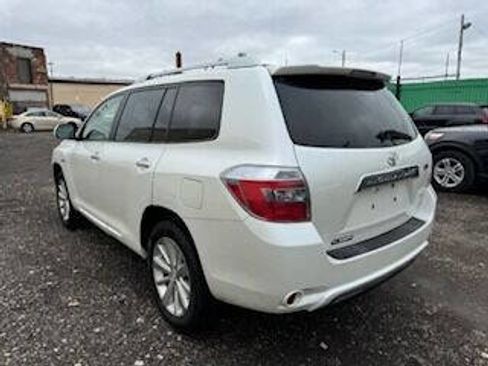 Used 2010 Toyota Highlander Limited image 3