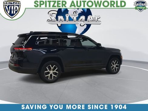 Used 2025 Jeep Grand Cherokee L Limited image 9