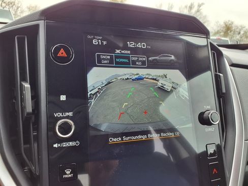 Certified 2025 Subaru Crosstrek 2.0i Premium image 6