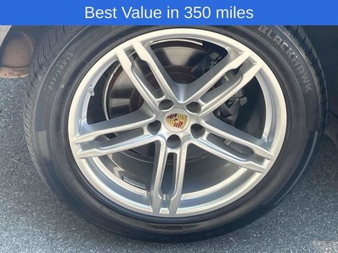 Used 2020 Porsche Macan AWD/4WD image 8