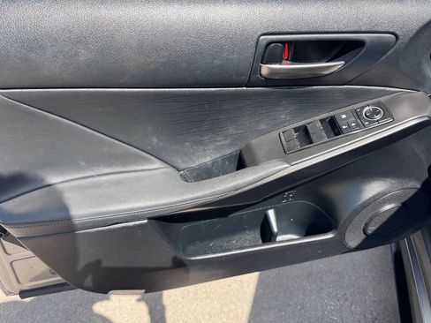 Used 2023 Lexus IS 350 F Sport RWD image 15
