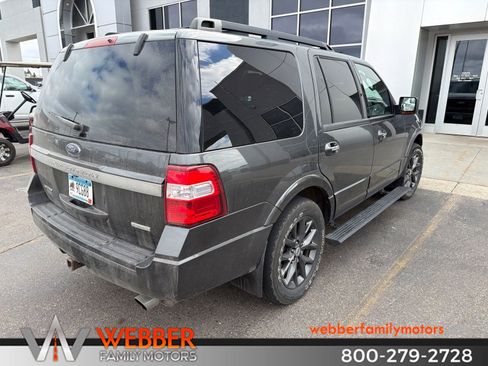 Used 2017 Ford Expedition Limited w/ Equipment Group 301A AWD/4WD image 6