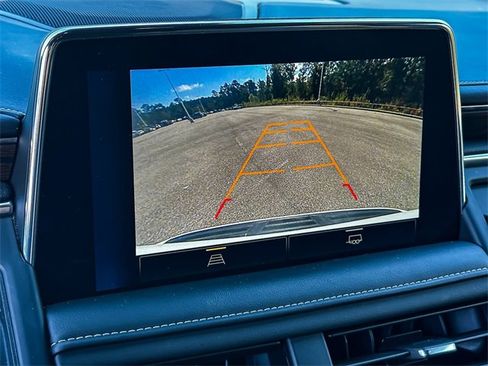 Used 2024 Chevrolet Tahoe Premier image 21