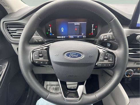 Used 2024 Ford Escape Active AWD/4WD image 24