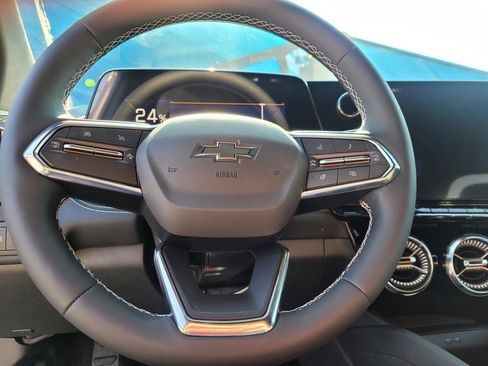 New 2026 Chevrolet Blazer EV LT image 15