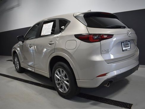 Used 2025 MAZDA CX-5 AWD 2.5 S w/ Preferred Package image 3