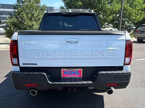 New 2026 Honda Ridgeline Black Edition image 4