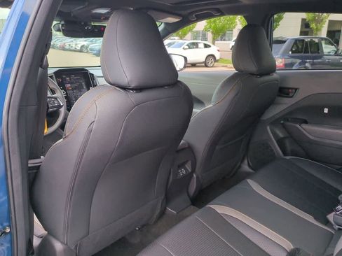 Used 2025 Subaru Crosstrek 2.5i Wilderness image 17