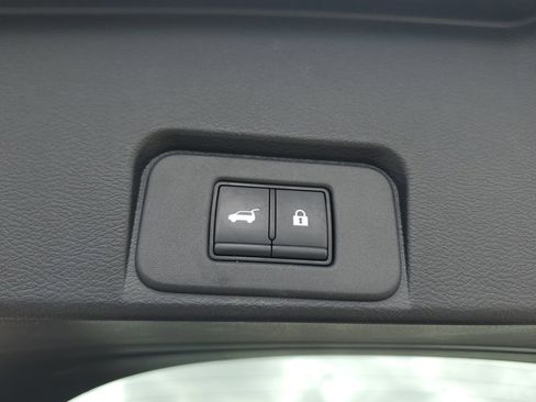 Used 2023 Nissan Rogue Platinum w/ Platinum Premium Package AWD/4WD image 16