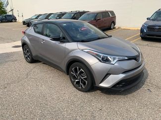 Used 2019 Toyota C-HR XLE FWD video 2