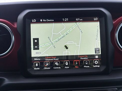 Used 2023 Jeep Wrangler Unlimited Rubicon AWD/4WD image 19