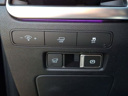 Used 2025 Hyundai Palisade Calligraphy image 25