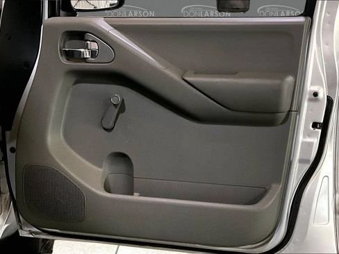 Used 2011 Nissan Frontier S RWD image 14