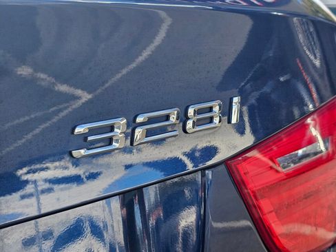 Used 2011 BMW 328i xDrive Sedan image 15